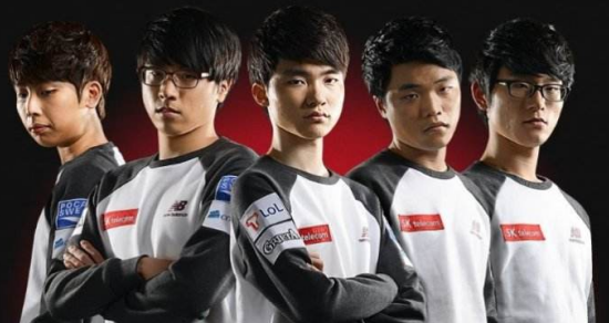 自中场三角